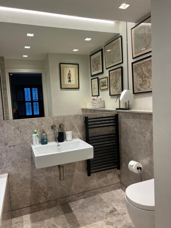 New Build Modern 1 Bedroom London Bagian luar foto